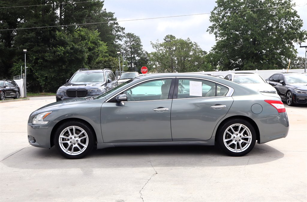2009 Nissan Maxima - $7,995