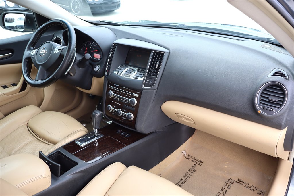 2009 Nissan Maxima - $7,995