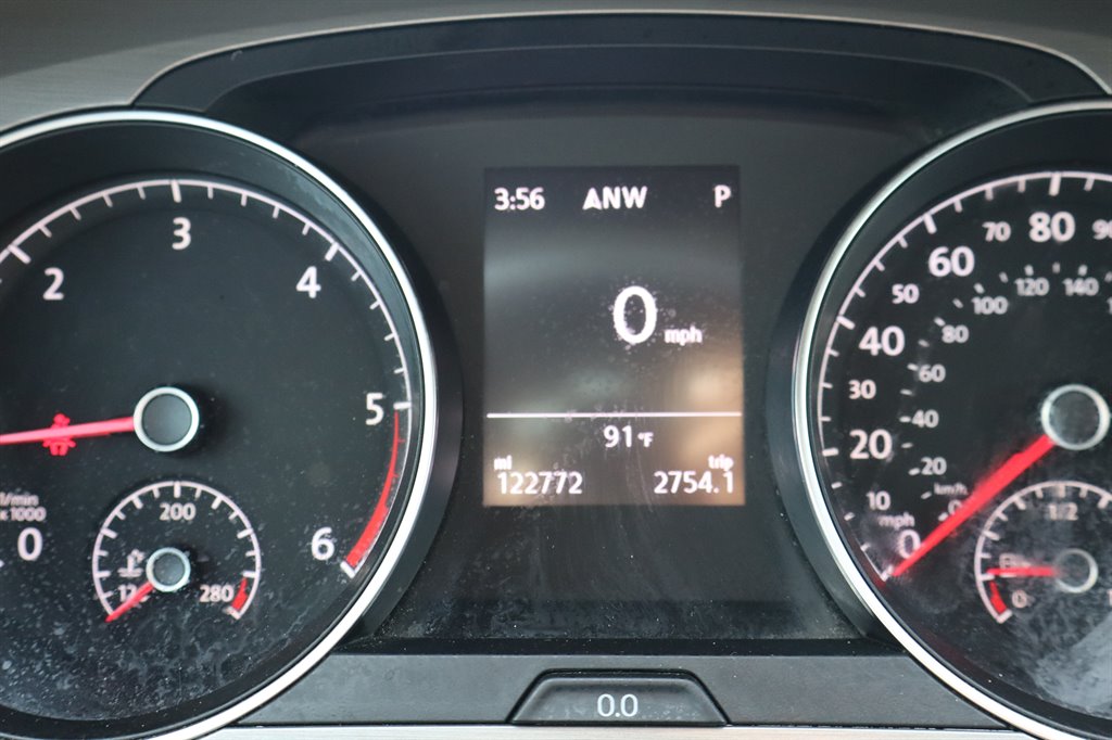 2015 Volkswagen Golf - $11,995