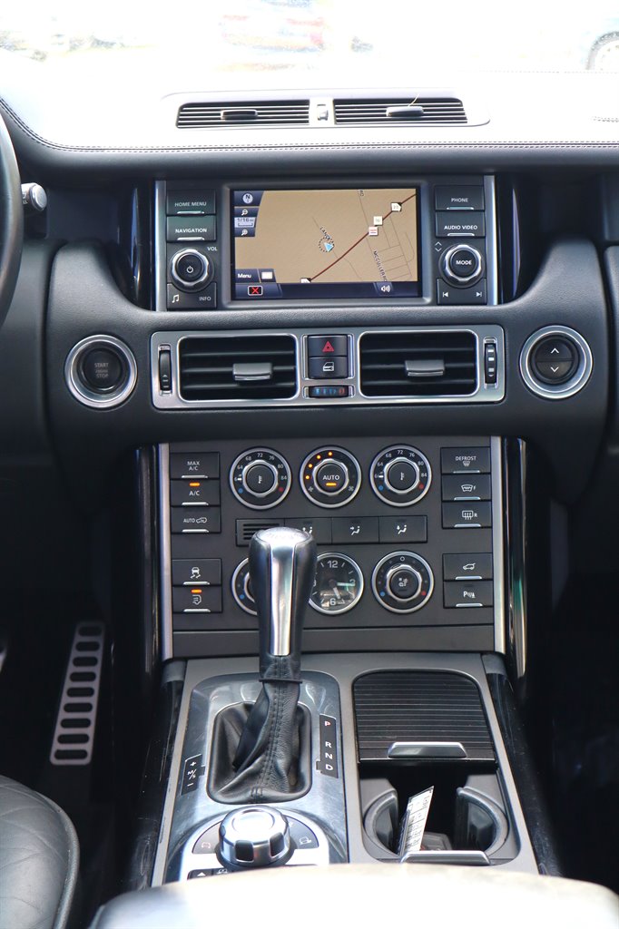 2010 Land Rover Range Rover - $10,995