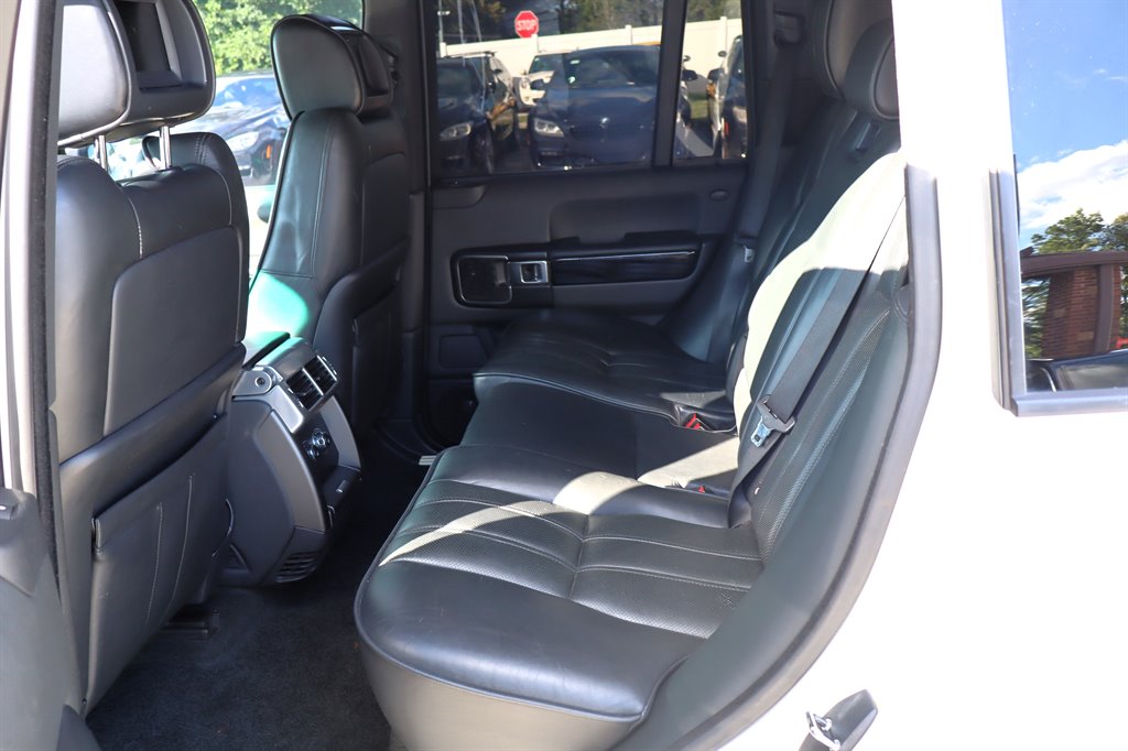 2010 Land Rover Range Rover - $10,995