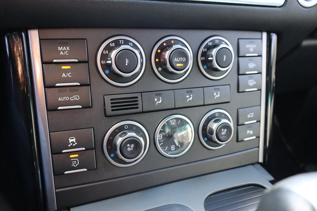 2010 Land Rover Range Rover - $10,995