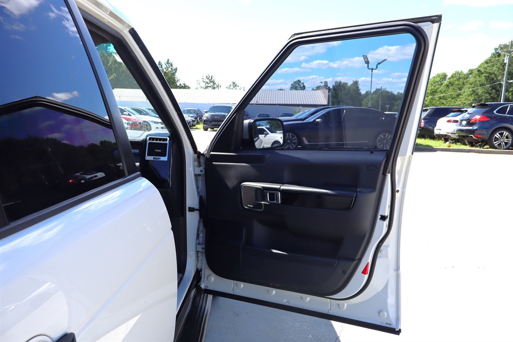 2010 Land Rover Range Rover - $10,995