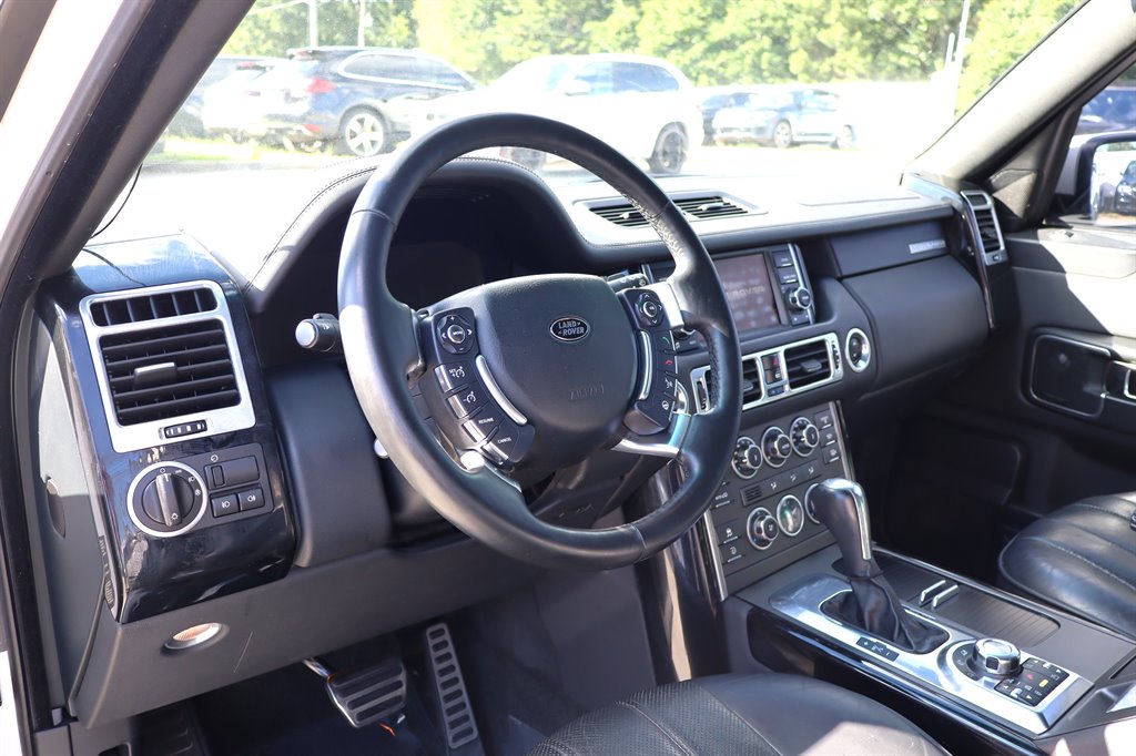 2010 Land Rover Range Rover - $10,995