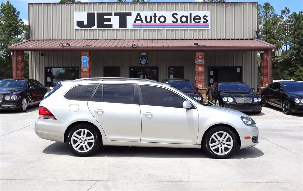 2011 Volkswagen Jetta - $6,995
