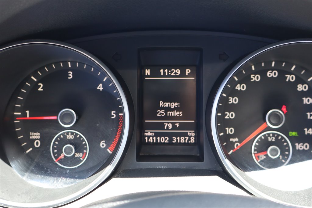2011 Volkswagen Jetta - $6,995