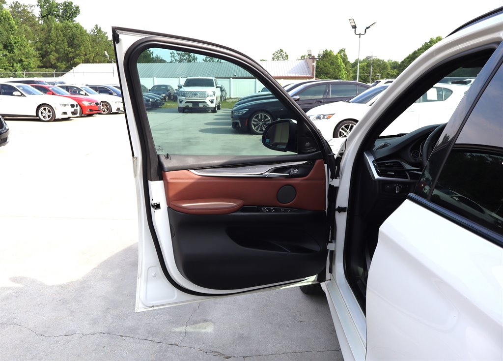 2014 BMW X5 - $12,995