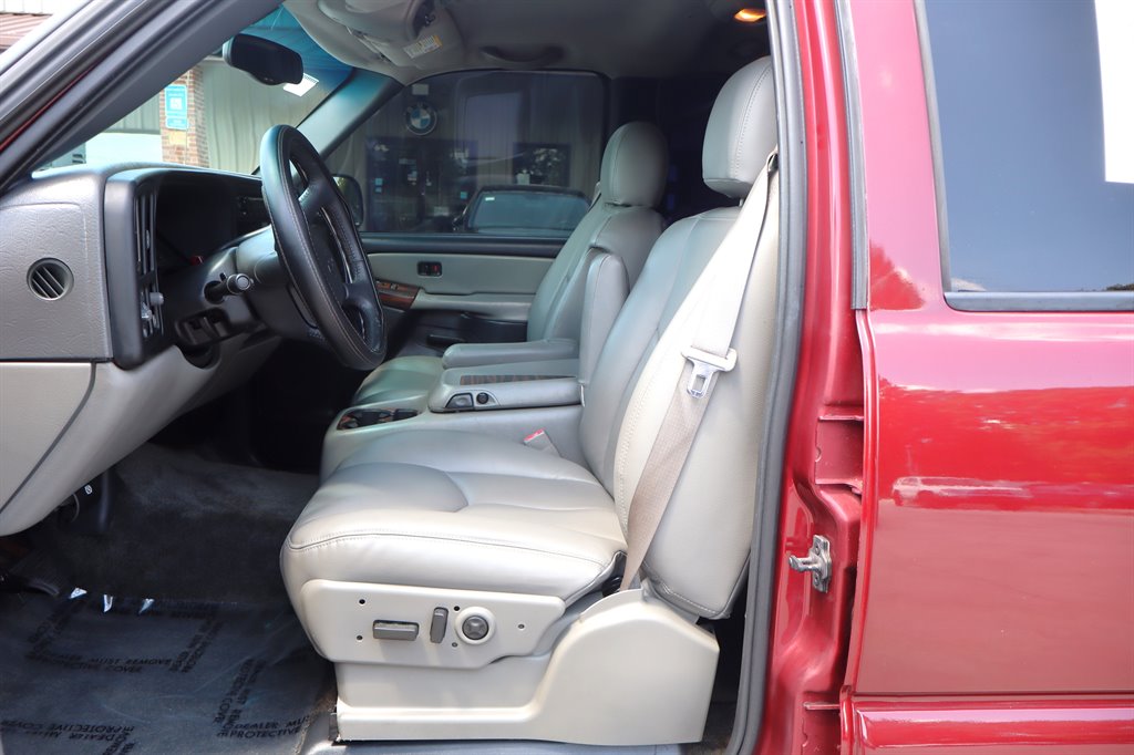 2002 Chevrolet Tahoe - $10,995