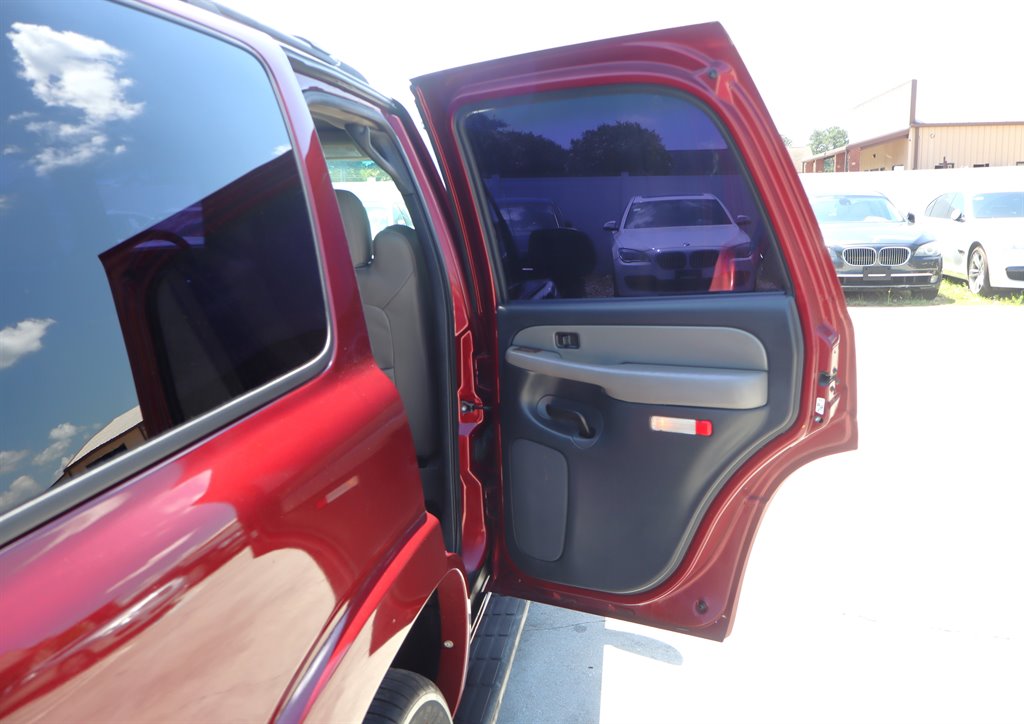 2002 Chevrolet Tahoe - $10,995
