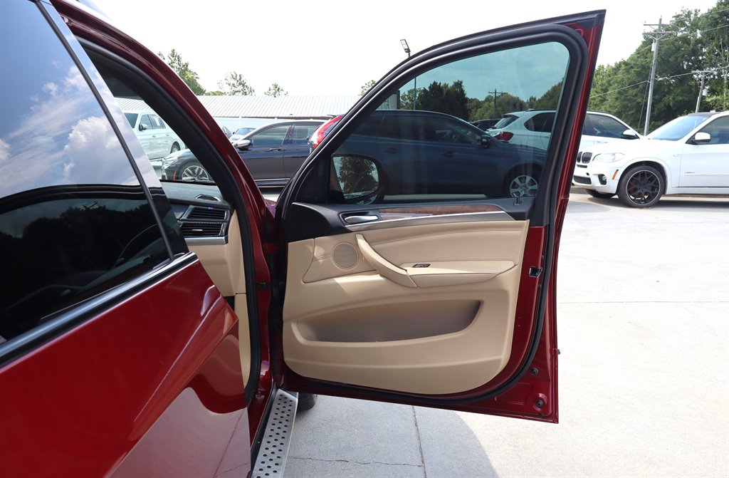 2012 BMW X5 - $8,995
