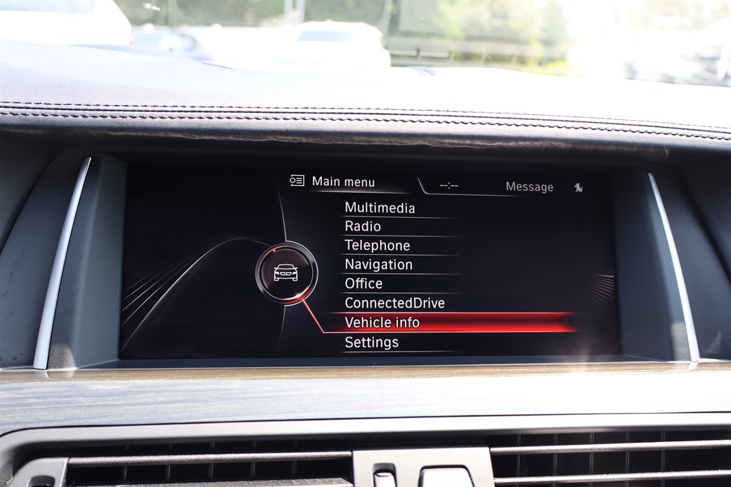 2015 BMW 5 Series - $12,995