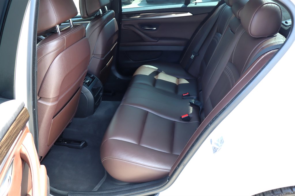 2015 BMW 5 Series - $12,995