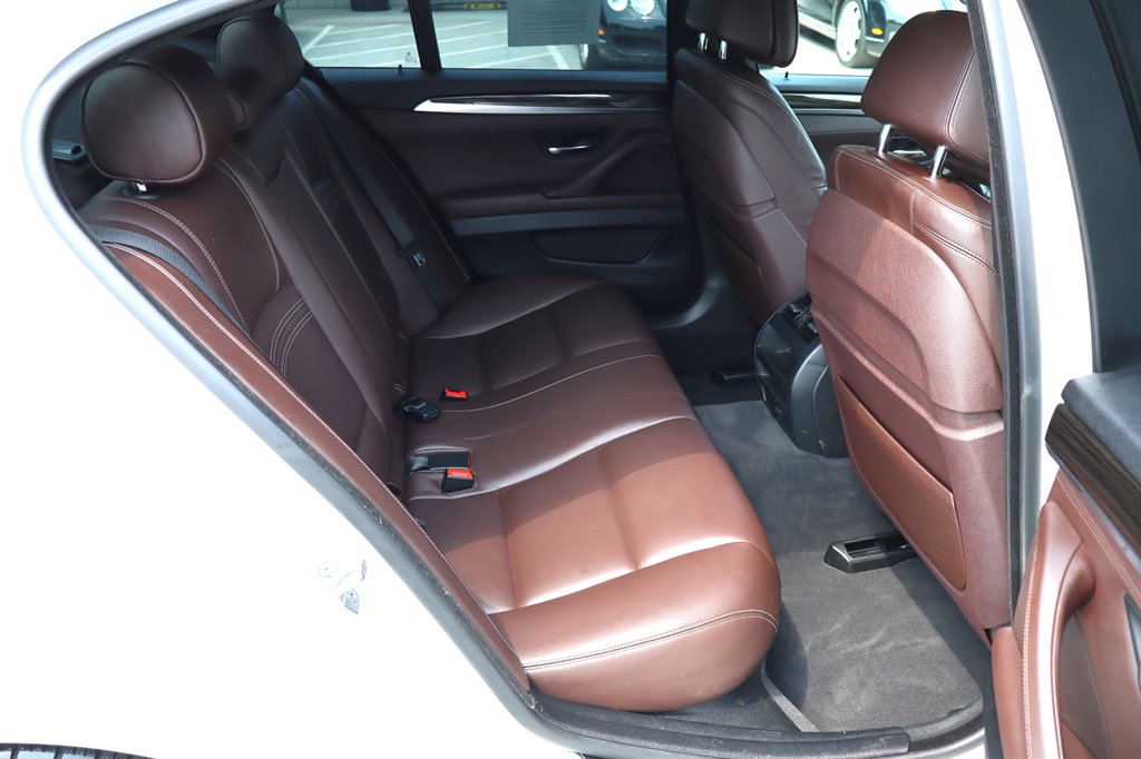 2015 BMW 5 Series - $12,995