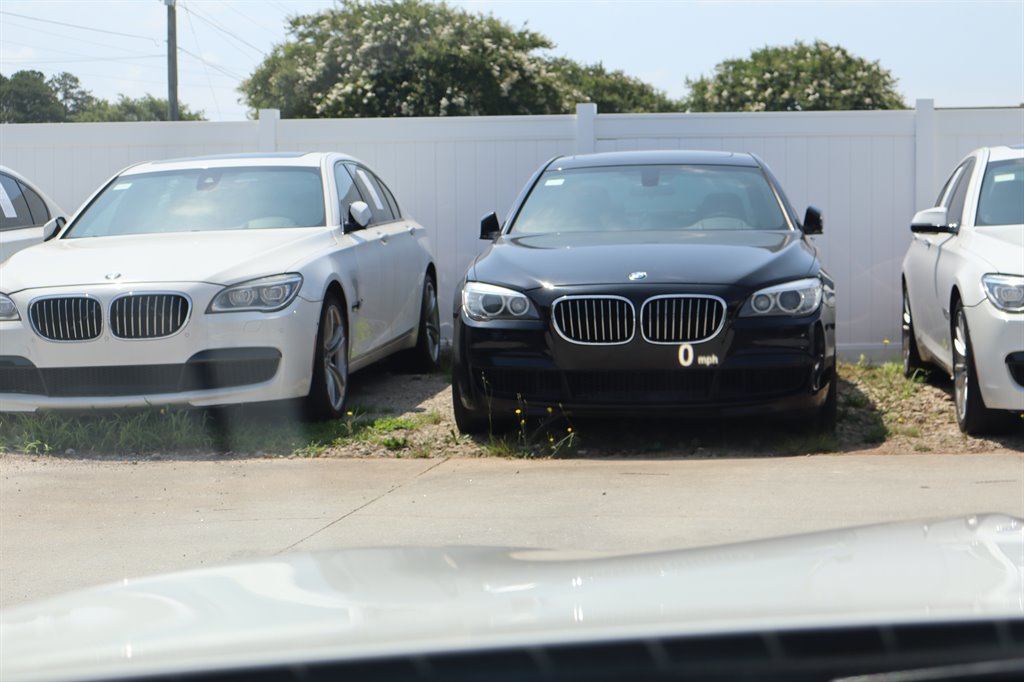 2015 BMW 5 Series - $12,995