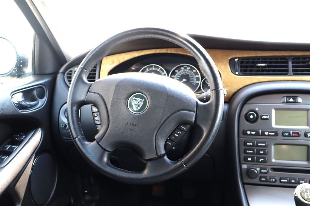 2004 Jaguar X-Type - $12,995