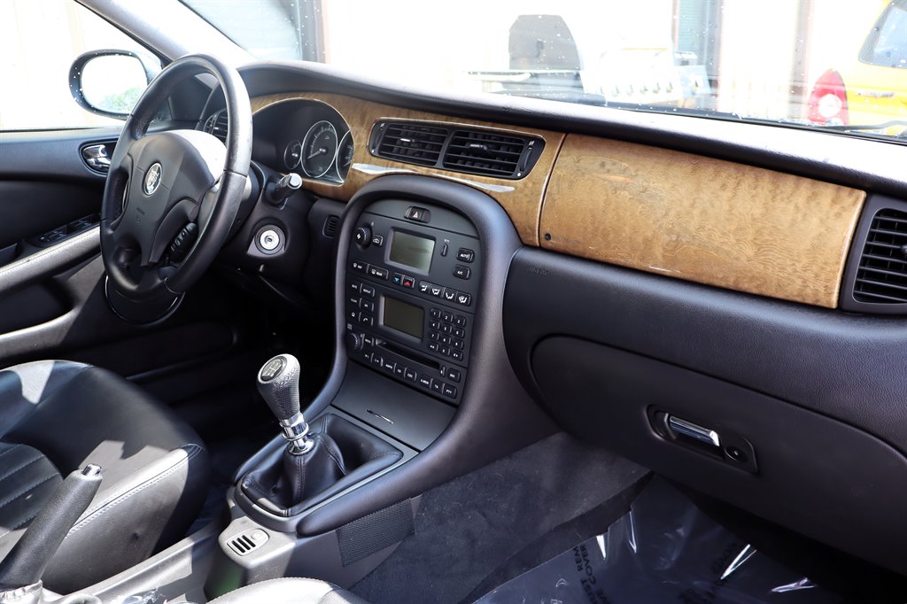 2004 Jaguar X-Type - $12,995
