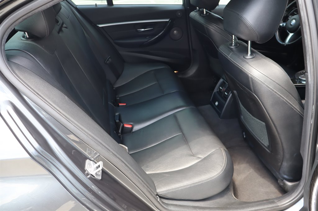 2018 BMW 340i - $19,995