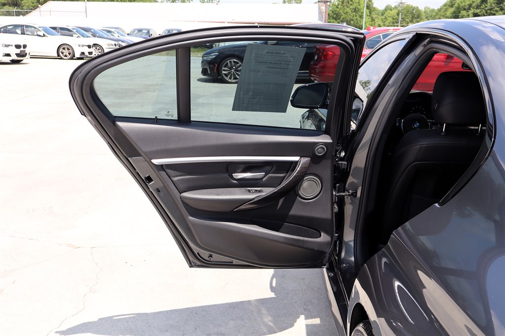 2018 BMW 340i - $19,995
