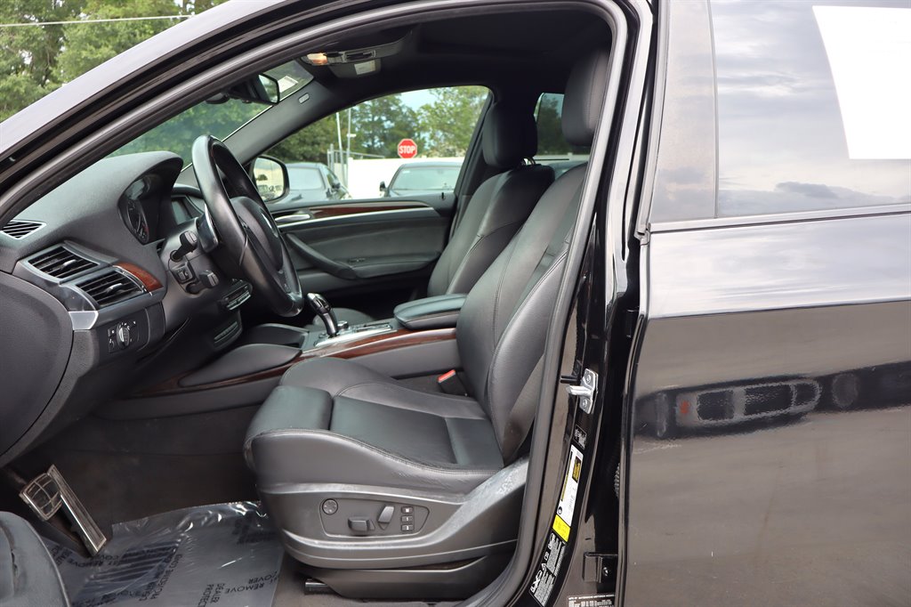 2013 BMW X6 - $16,995