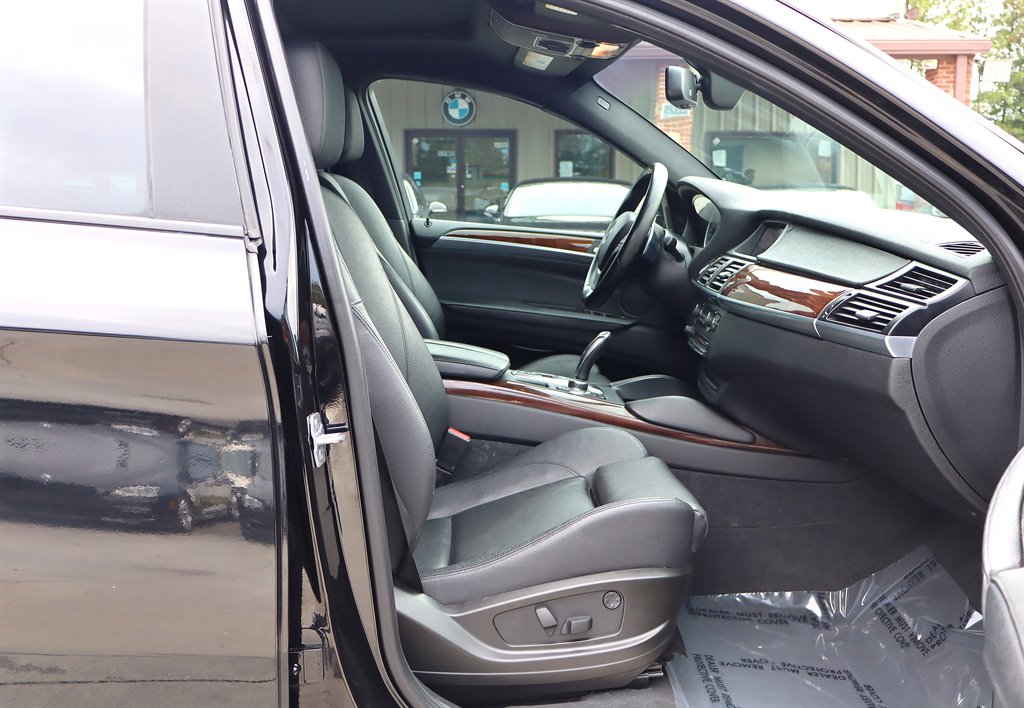2013 BMW X6 - $16,995