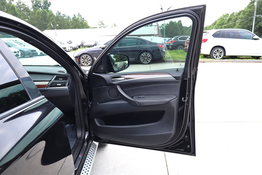 2013 BMW X6 - $16,995