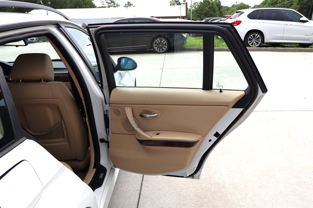 2008 BMW 328xi - $7,995
