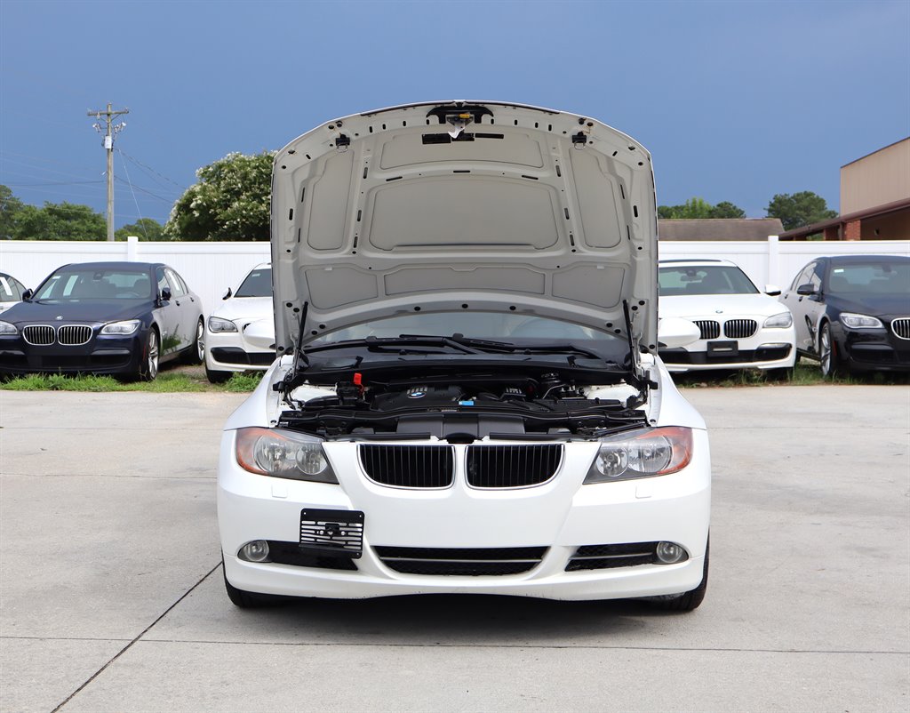 2008 BMW 328xi - $7,995