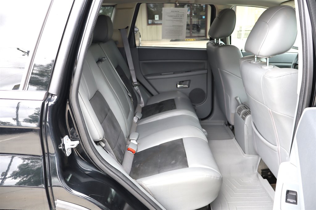 2007 Jeep Cherokee - $16,995