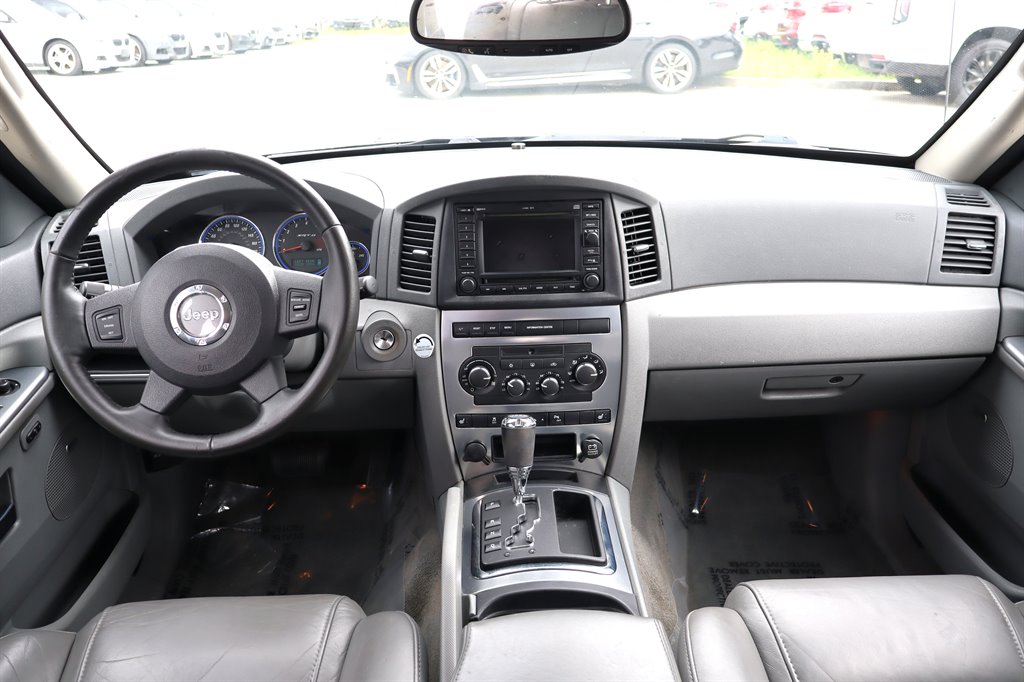 2007 Jeep Cherokee - $16,995