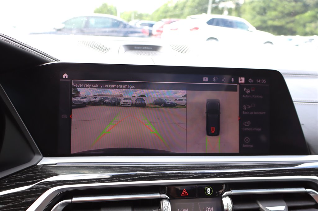 2020 BMW X7 - $27,995