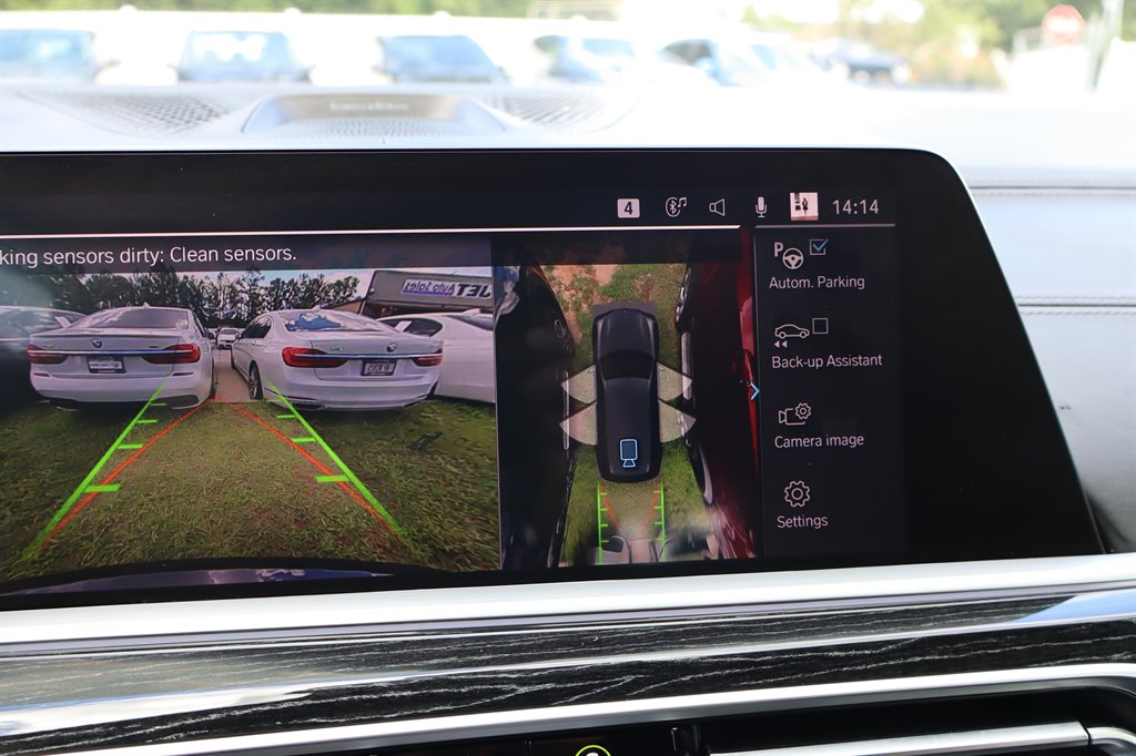 2020 BMW X7 - $27,995