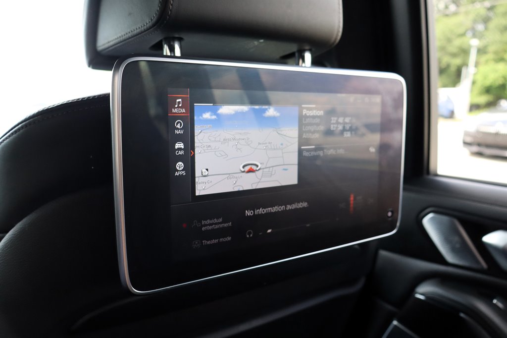 2020 BMW X7 - $27,995