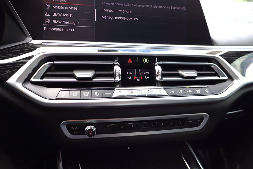 2020 BMW X7 - $27,995