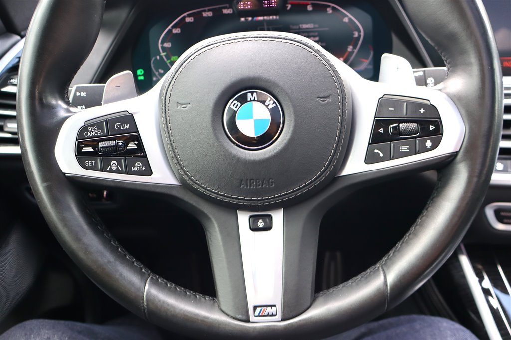 2020 BMW X7 - $27,995