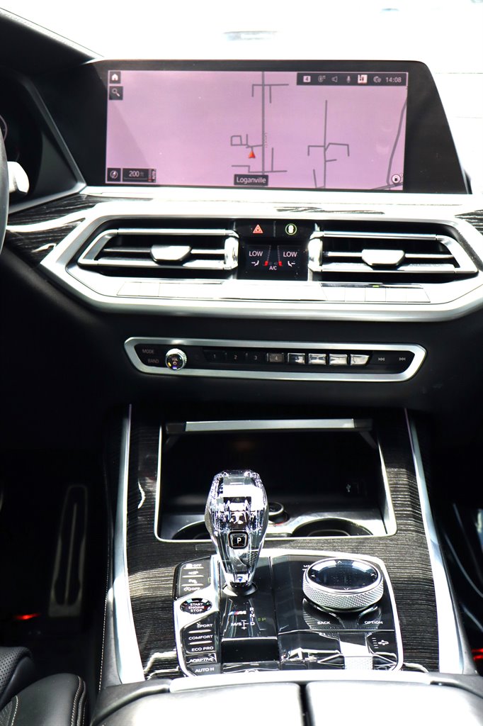 2020 BMW X7 - $27,995
