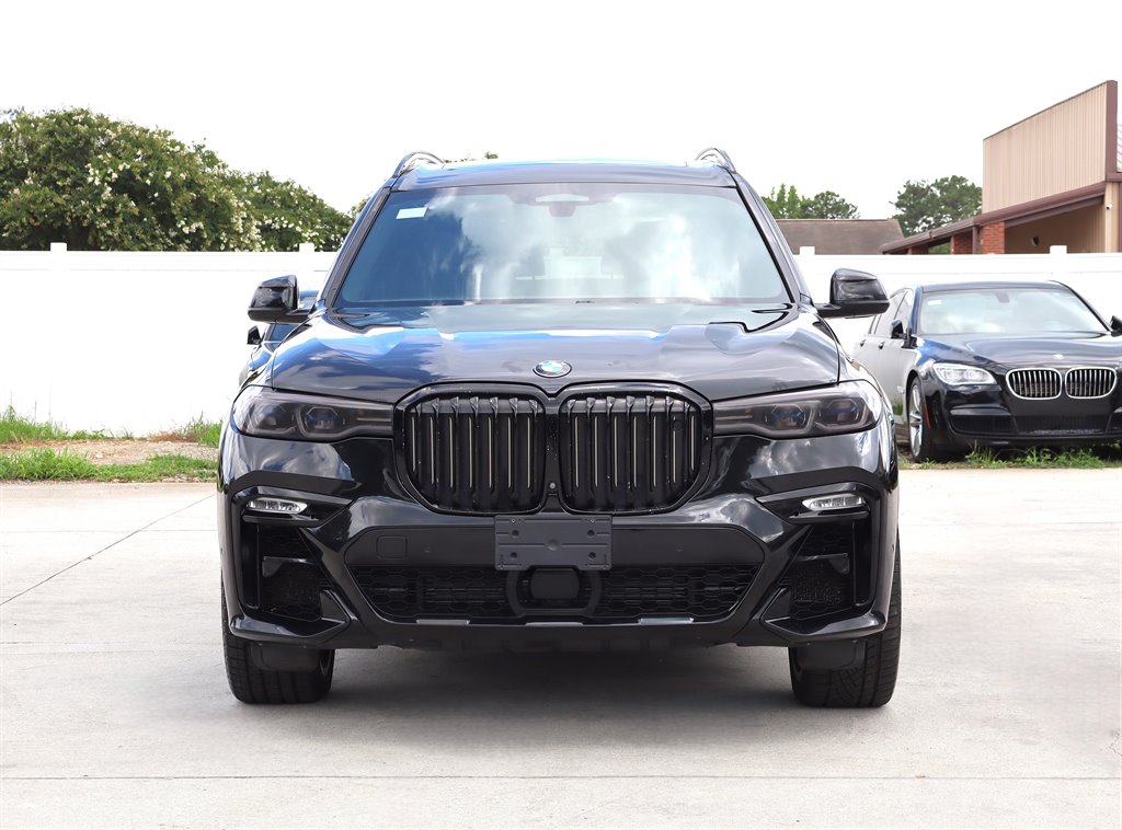 2020 BMW X7 - $27,995