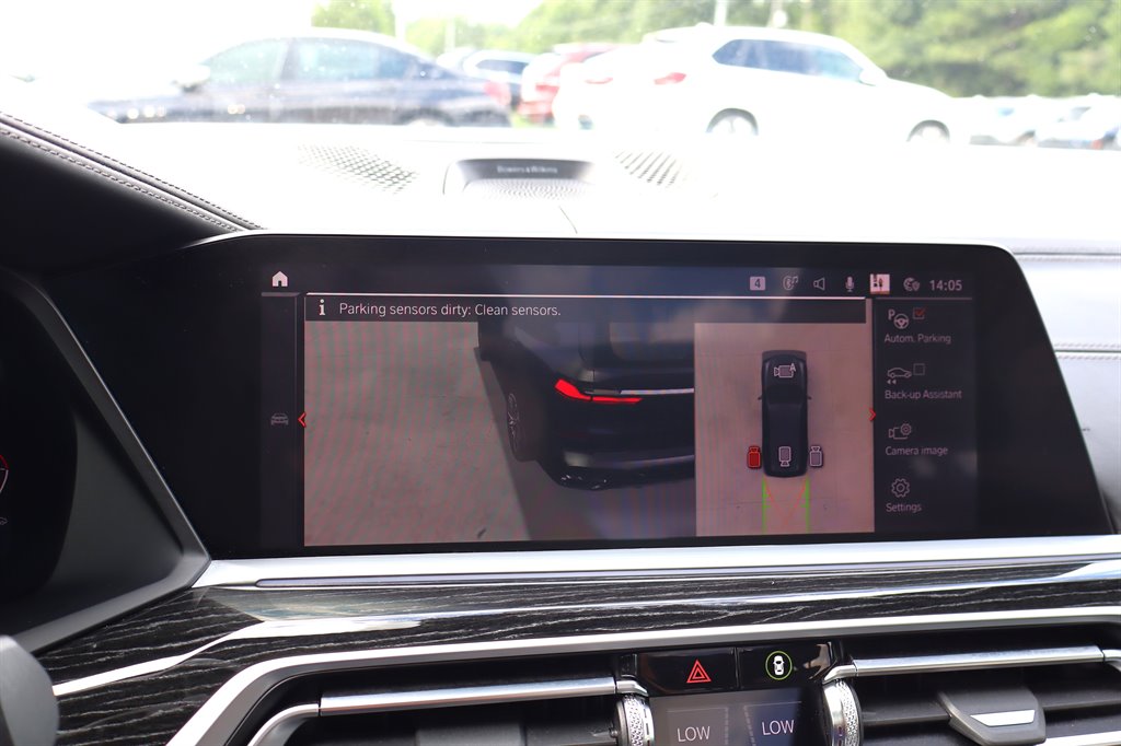 2020 BMW X7 - $27,995