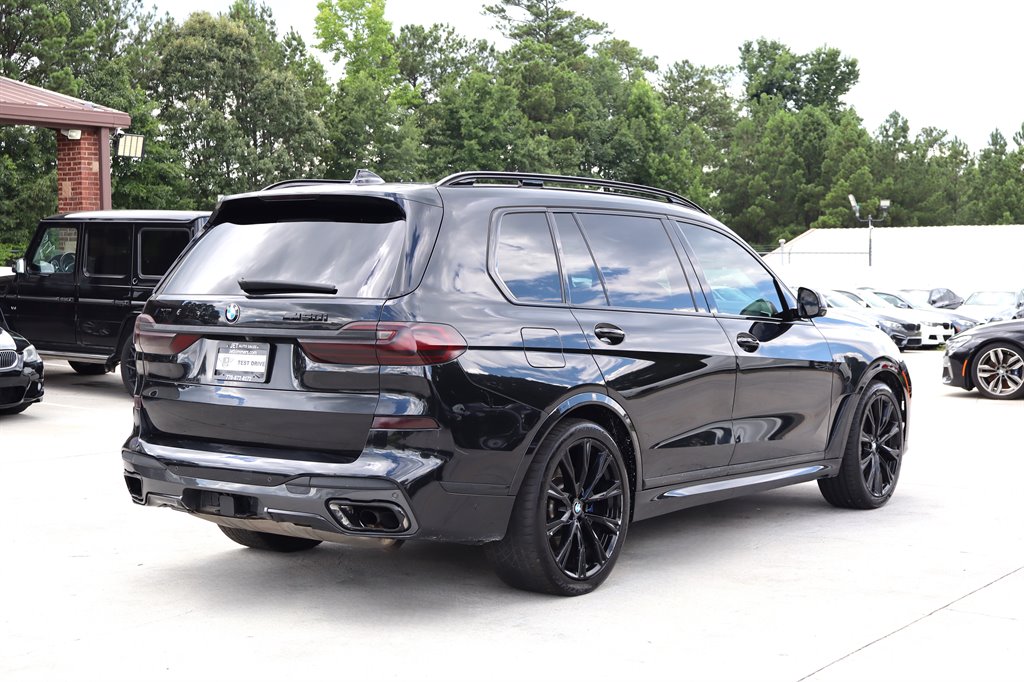 2020 BMW X7 - $27,995