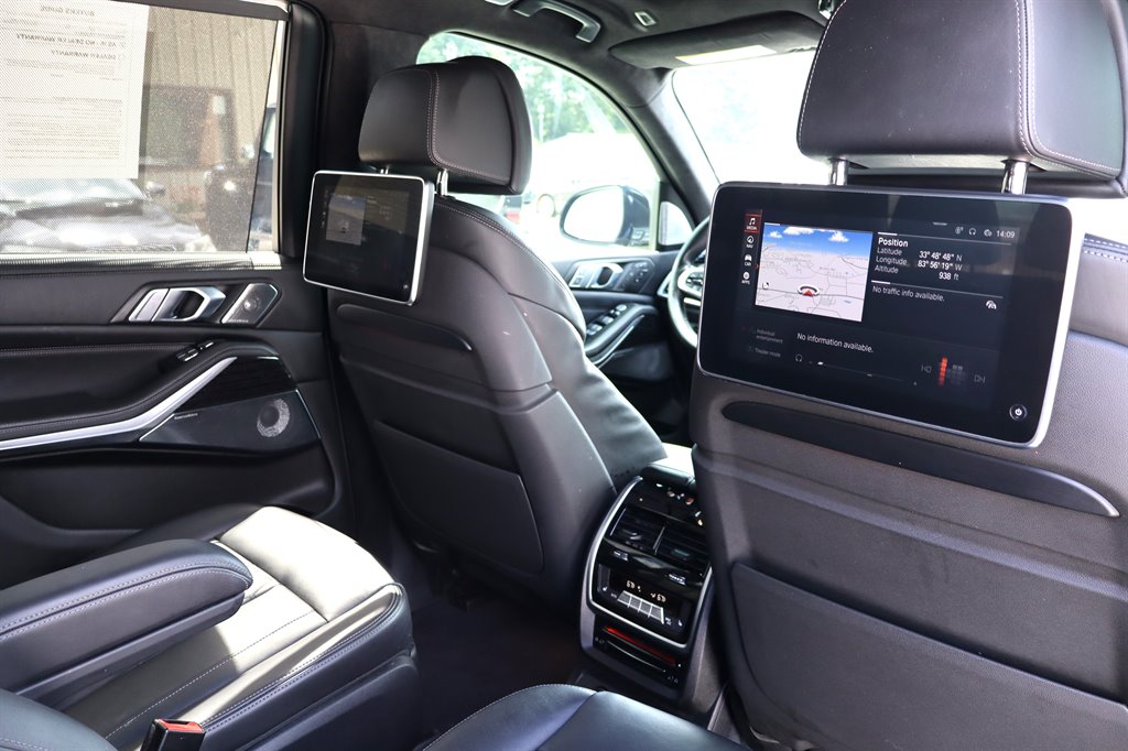 2020 BMW X7 - $27,995