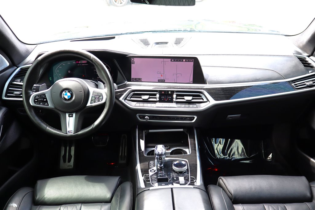 2020 BMW X7 - $27,995