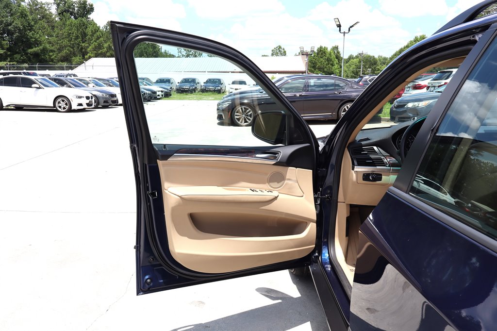 2011 BMW X5 - $12,995