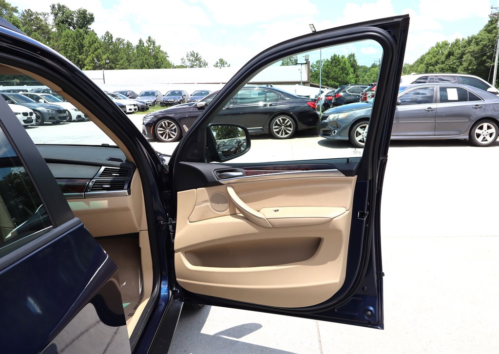2011 BMW X5 - $12,995