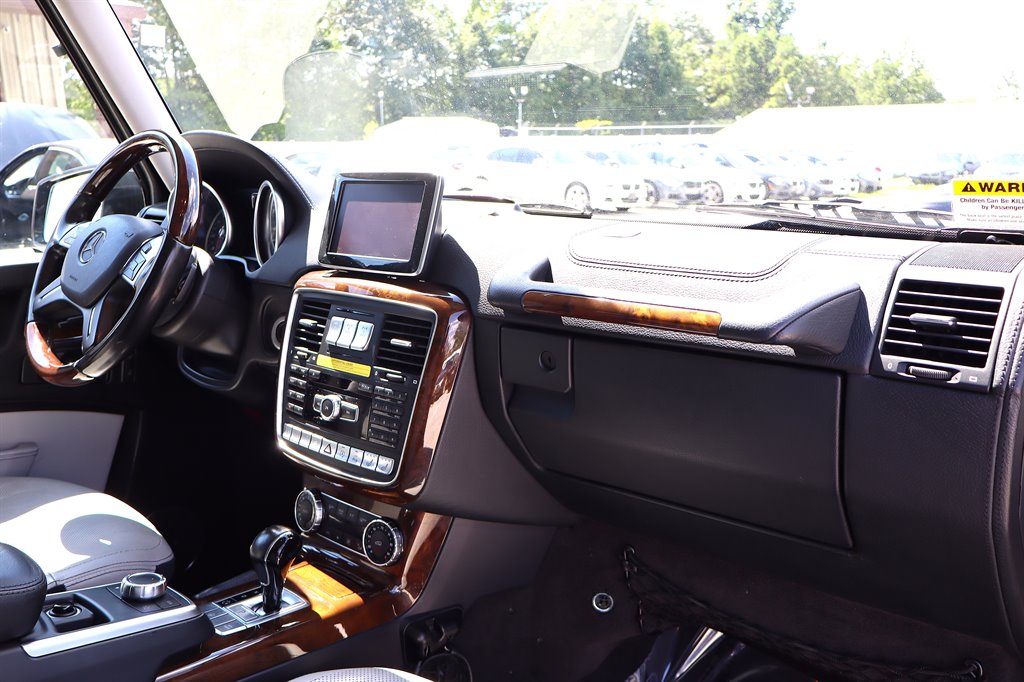 2016 Mercedes-Benz G-Class - $42,995