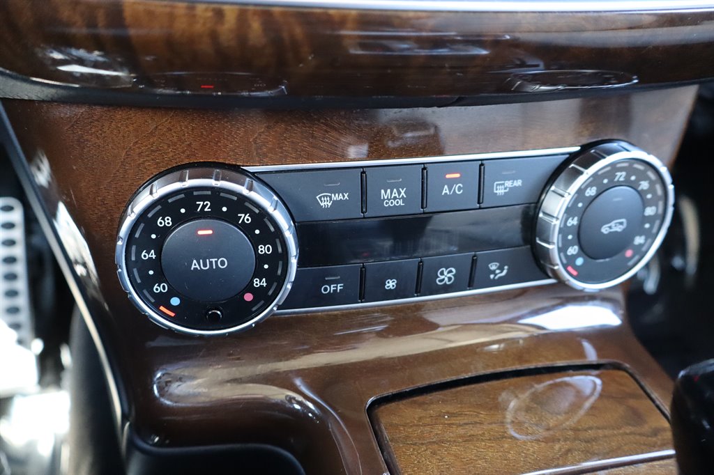 2016 Mercedes-Benz G-Class - $42,995