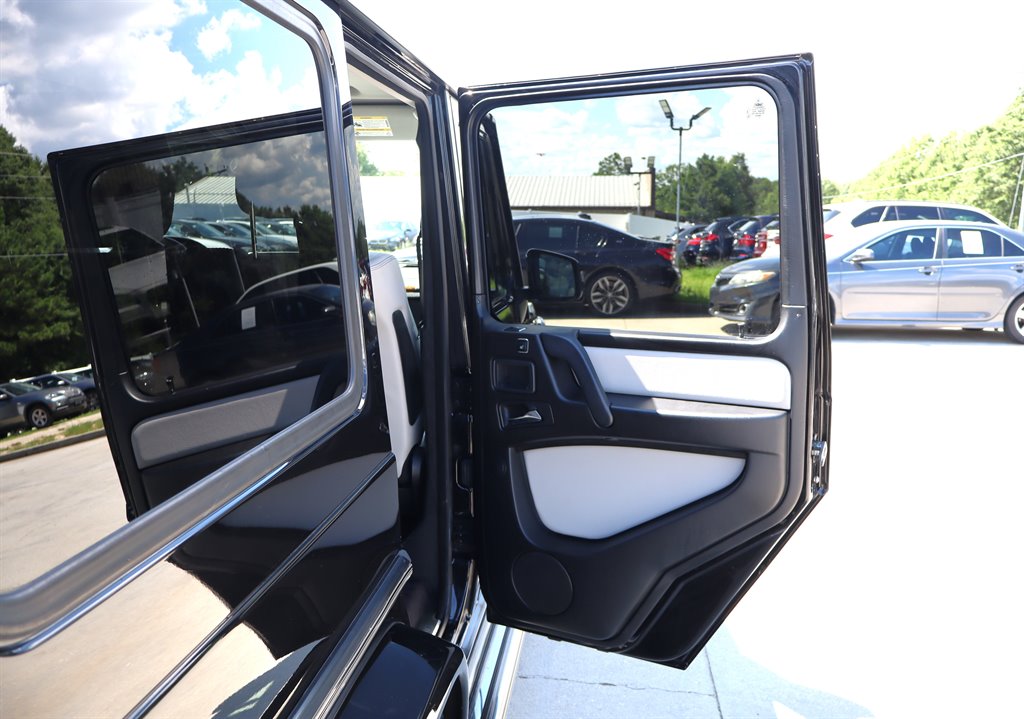 2016 Mercedes-Benz G-Class - $42,995