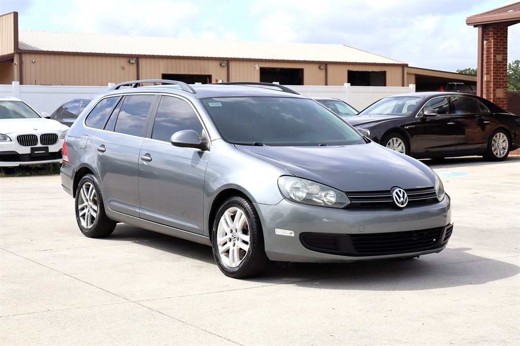 2012 Volkswagen Jetta - $3,995