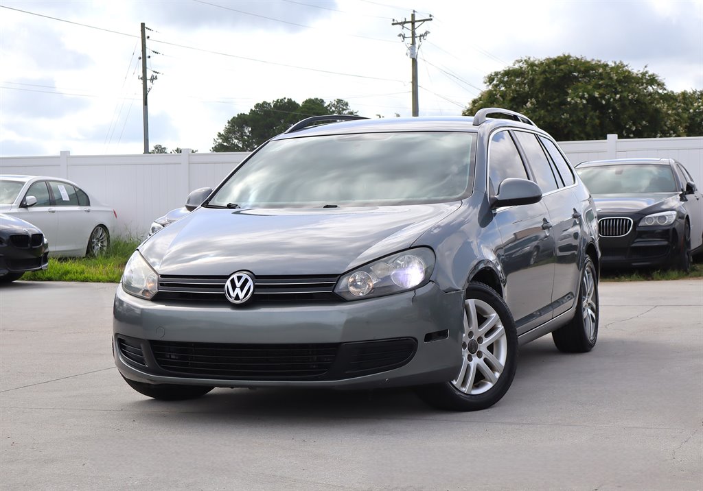 2012 Volkswagen Jetta - $3,995