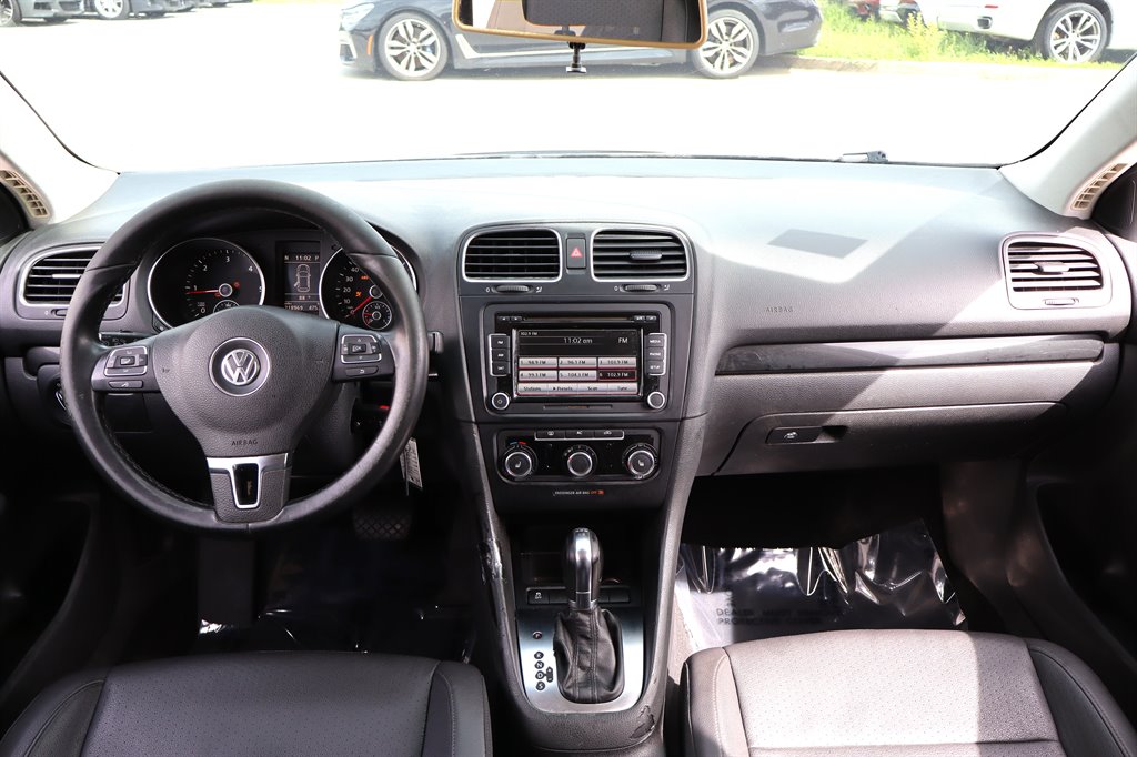 2012 Volkswagen Jetta - $3,995
