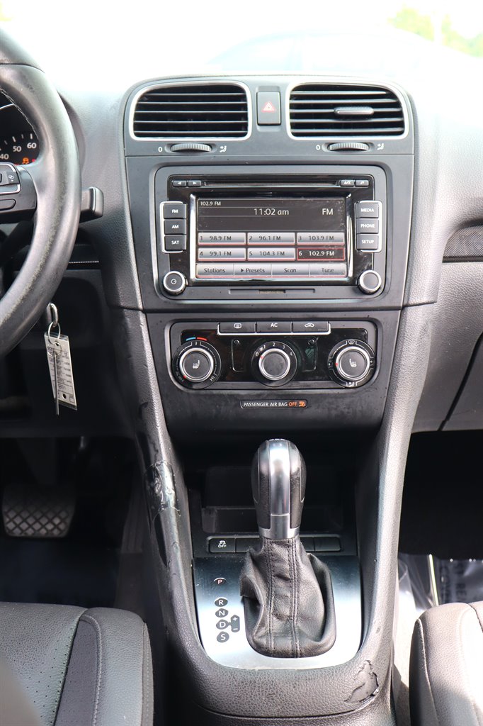 2012 Volkswagen Jetta - $3,995