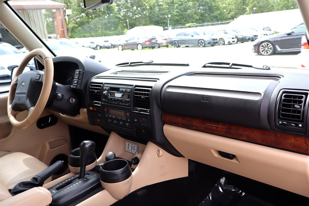 2004 Land Rover Discovery - $19,995
